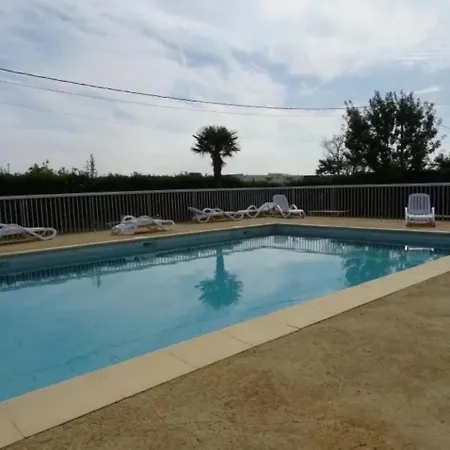 Les Terrasses De La Piscine Agde