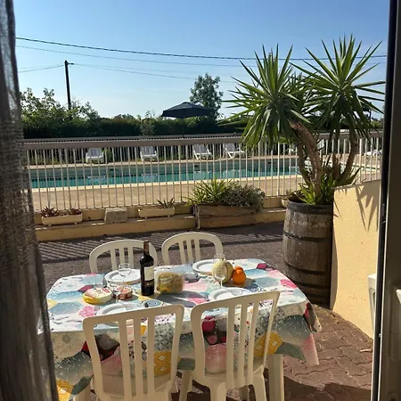 Les Terrasses De La Piscine Apartament *