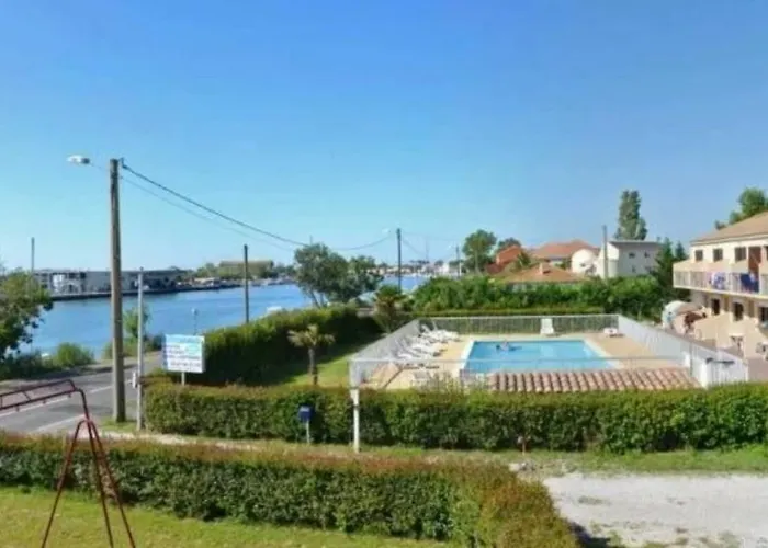 Les Terrasses De La Piscine * Agde