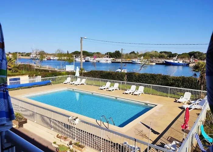 Les Terrasses De La Piscine Agde
